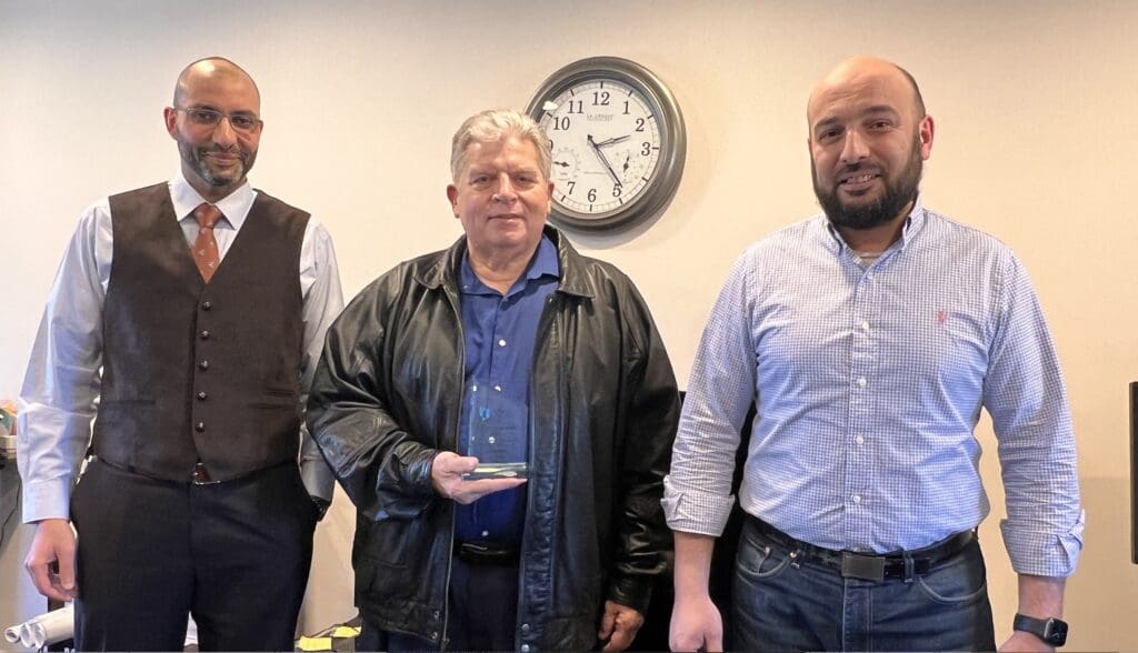 JR Group Managing Partners Present Appreciation Award